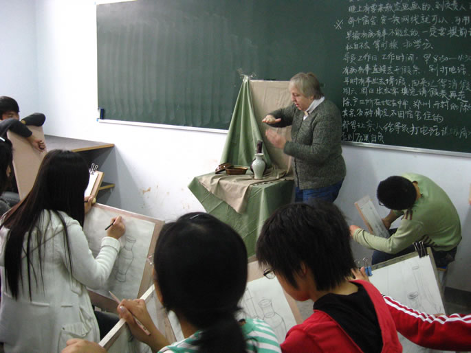 跨越国界的师生情谊，学习娜塔莉娅教授爱岗敬业精神